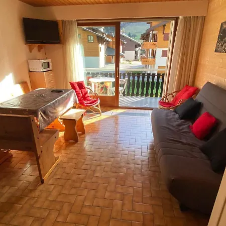 Cosy Au Pied Des Pistes De Cret Beni, Sud Avec Balcon, Parking Inclus ! - Fr-1-692-50