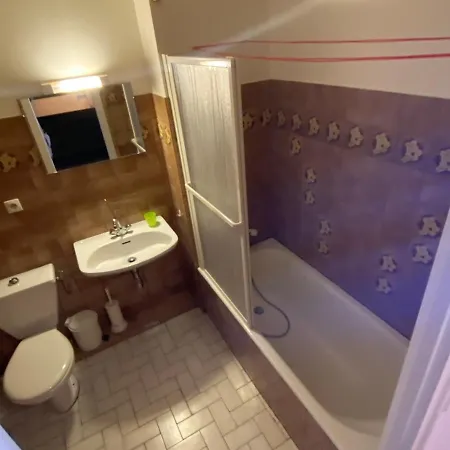 Cosy Au Pied Des Pistes De Cret Beni, Sud Avec Balcon, Parking Inclus ! - Fr-1-692-50 Apartment *